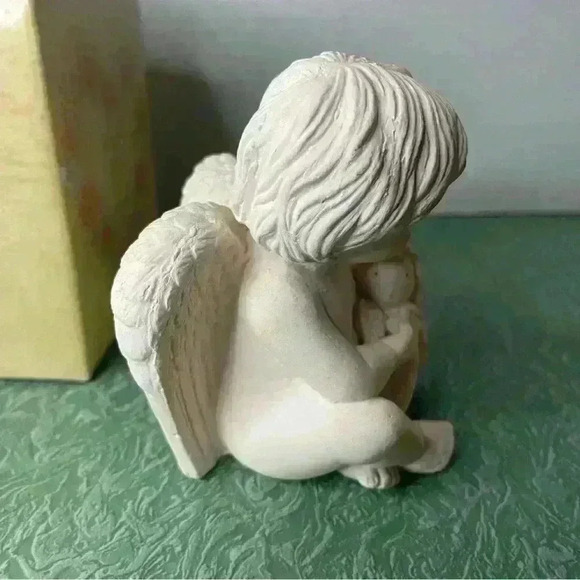 RUSS  Berrie Angels Of Love “Angel W Lamb” 5inch  CHERUB FIGURE (#15735) - Picture 5 of 8